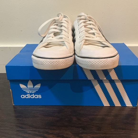 Adidas Nizza mens! Like new! - Picture 7 of 11
